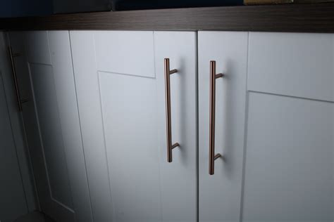 Dhgate.com provide a large selection of promotional kitchen cupboards handles on sale at cheap price and excellent crafts. Copper Cupboard Handles 160mm in T-Bar Style P110509CU ...