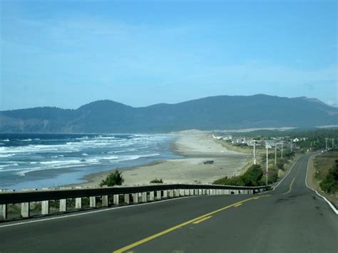 If you stay in the bay area, go whale watching at coos bay or explore the region on a bike or a hike along the coastline. Dropping into the Pacific Ocean - Picture of Three Capes ...