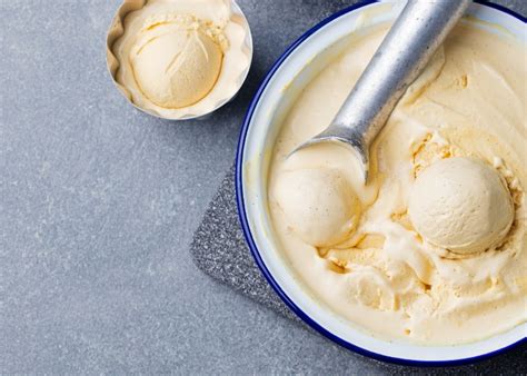 Homemade Vanilla Ice Cream Using Sweetened Condensed Milk
