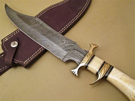 Amazing Damascus Bowie Knife Custom Handmade Damascus Steel