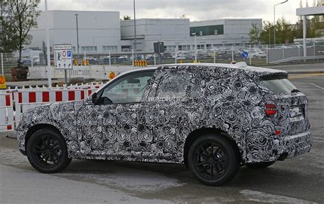As a result, you can fit more cargo inside the 2020 bmw x3. 2018 BMW X3 Look Bigger Than Original X5, Undergoes Testing at the Nurburgring - autoevolution