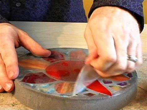 How To Make A Stained Glass Stepping Stone Stained Glass Crafts Stained Glass Art Glass Art