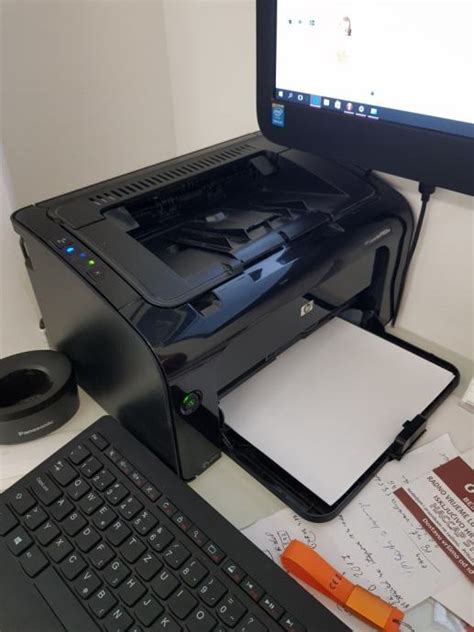 تثبيت طابعة hp laserjet p1102w. HP LaserJet P1102w