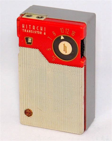 Vintage Hitachi Transistor Radio Model Th 666 Am Band 6 Transistors