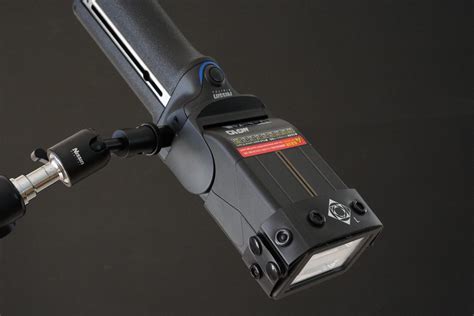 ニッシンデジタル・ダイレクトニッシンデジタル Mg10（ライトシェーピングキット付き）ストロボ・フラッシュ・スピードライト Gn最大80iso100照射角200mm カメラアクセサリー