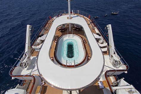 The Glass Bottom Spa Pool Aboard Sherakhan Yacht — Yacht Charter