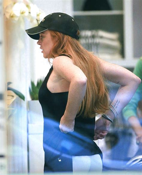 Lindsay Lohan Shopping In Nyc Porn Pictures Xxx Photos Sex Images 1306106 Pictoa