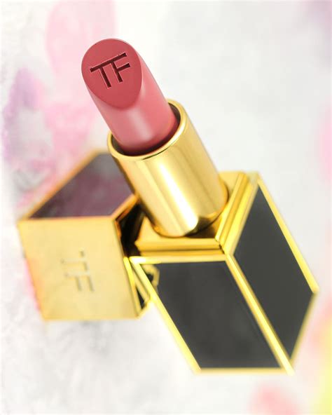 Tom Ford Pussycat Lip Color Matte Review And Swatches Lip Colors Tom Ford Lipstick Color