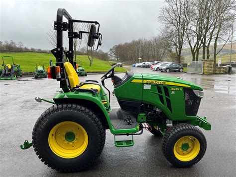 New John Deere 3039r Compact Tractor Balmers Gm Ltd