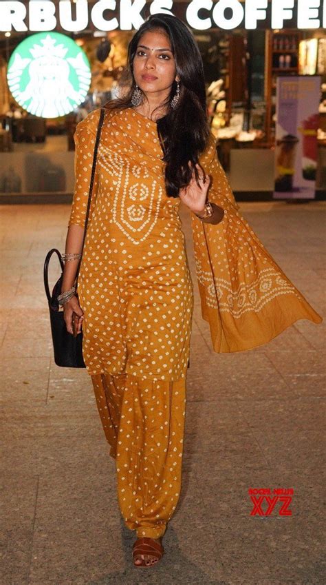 Actress Malavika Mohanan More Stills From Airport Social News XYZ