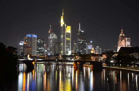 Skyline Frankfurt Bei Nacht Foto And Bild Architektur Stadtlandschaft