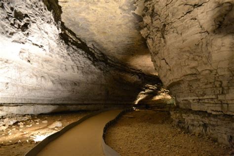 Mammoth Cave Historic Entrance Path The Backpack Guide