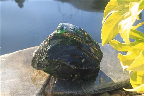 Dark Green Glass Rockery Mvstoneie