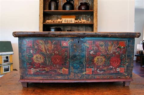 Rare 1800s Antique Early Folk Art Hand Painted Trunk Blanket Chest