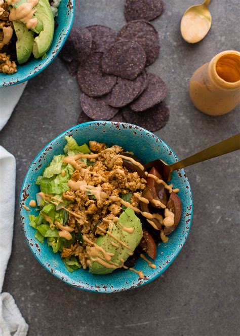 Easy Cauliflower Rice Taco Bowls With Chipotle Lime Greek Yogurt Sauce