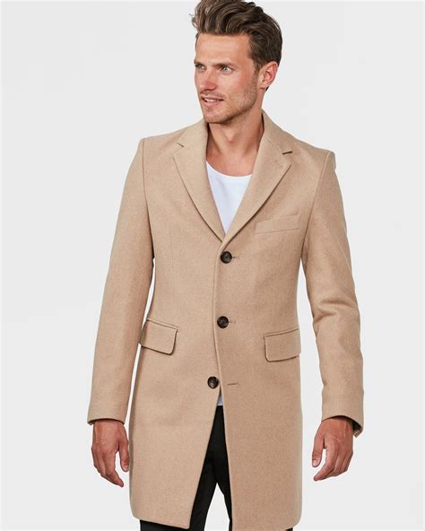 Camel pardessus chez sefamerve.com avec des options de couleur et modèle. PARDESSUS WOOL BLEND HOMME | 79368261 - WE Fashion