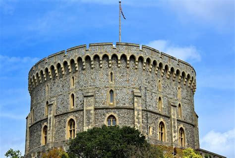 The Round Tower At Windsor Castle In Windsor England Encircle Photos
