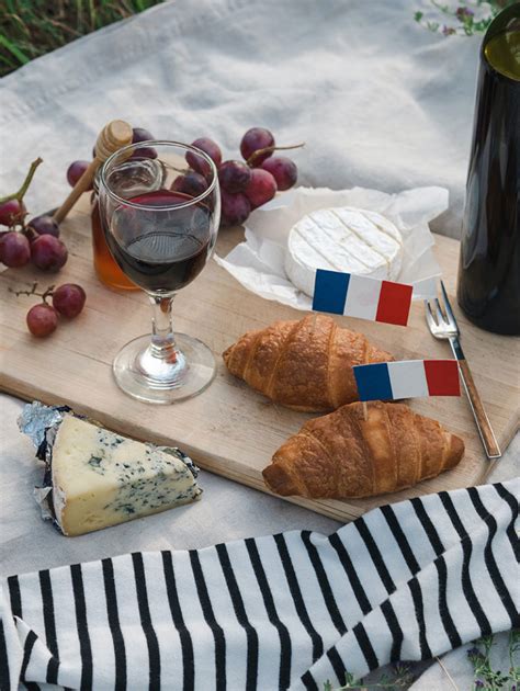 The Aperitif A Privileged Moment In France Blog Learn French Fun