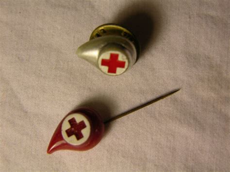 Red Cross Blood Donor Pins Vintage 80s Collectible Set Ebay