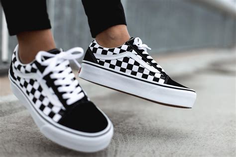 Maybe you would like to learn more about one of these? Vans Women's Old Skool Platform Checkerboard/Black/True ...