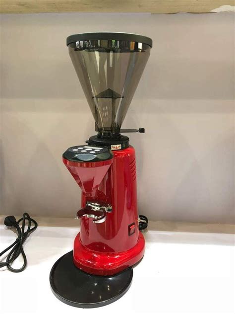 Professional consistency with flat burrs. Commercial Coffee Grinder Italian Flat Burr 7Hundred JX-AC ...