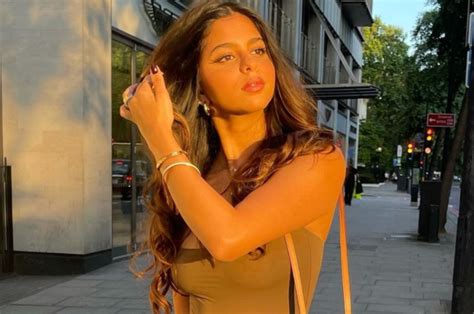 Suhana Khan Strikes A Golden Pose In New Insta Post The English