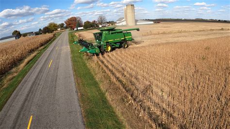 Nice Weather Soybean Harvesting John Deere 9600 Lenawee County