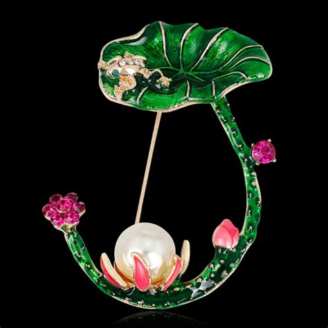 Donia Jewelry Green Lotus Brooch Pin Frog Flower Turban Pin Imitation
