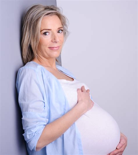 Getting Pregnant At 40 Benefits Risks And Useful Tips