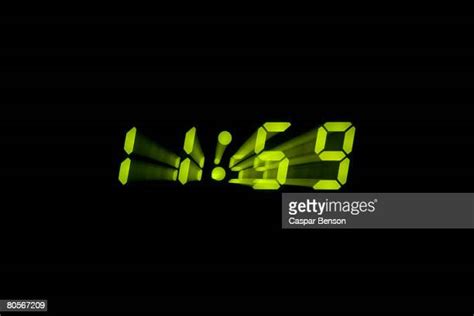 Digital Number Clock ストックフォトと画像 Getty Images