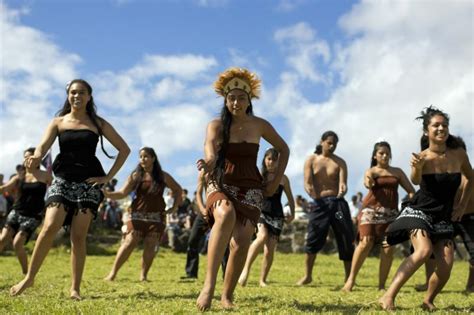 Easter island is of considerable archaeological importance because it is the richest site of pacific island carved stone monuments. Rapa Nui Dinner & Show - Easter Island, Chile | Gray Line