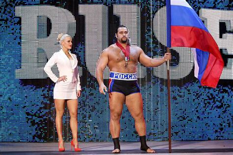 Lana S Brilliant Strategy To Sell Rusev T Shirts Cageside Seats