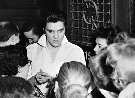 Elvis Presley Photos Wallpics Net