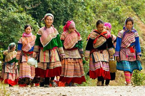 I was sitting in a church service and heard some people behind me talking in what sounded like chinese but wasn't. Hmong people and Culture | Adventure Laos