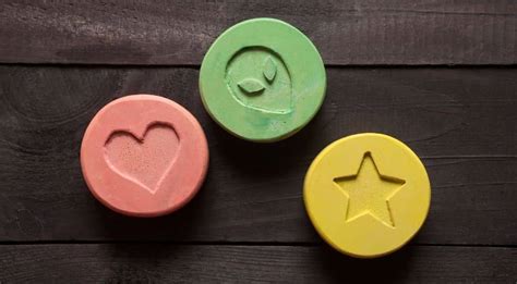 Signs Of Molly Mdma Ecstasy Abuse And Addiction Recovery Guide