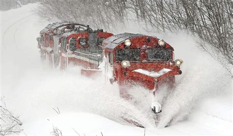 Snowplow Railcar Fascinates Train Fans In Hokkaido The Japan News
