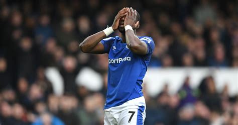 how could richarlison s signing affect yannick bolasie s everton future liverpool echo