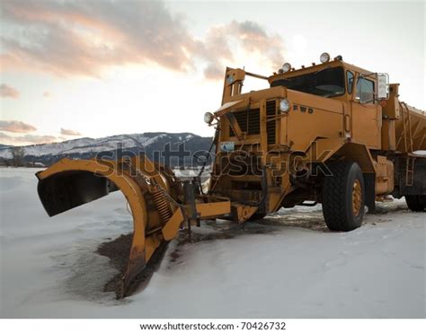 Old Snow Plow Still Operation Wyoming Stock Photo 70426732 Shutterstock
