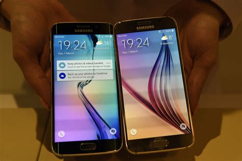 Samsung Unveils Galaxy S6 S6 Edge At Mobile World Congress 2015 Time