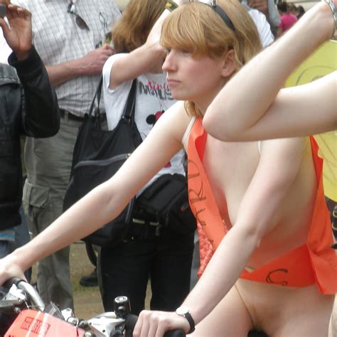 Naked Bike Ride Cycling Showing Titis Pussies Some Cocks Pict Gal