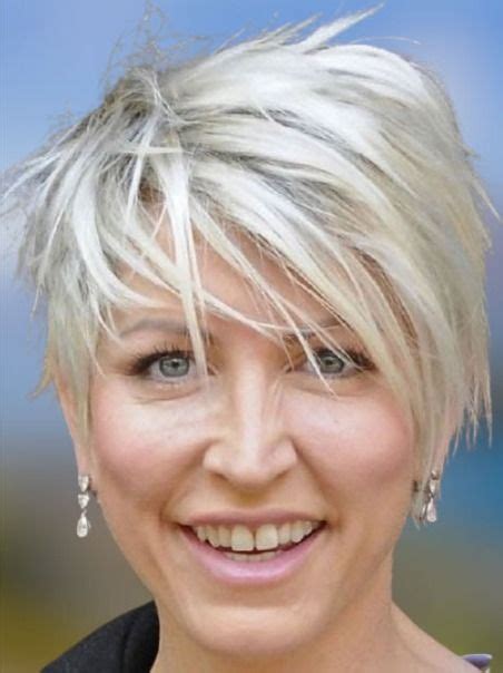 Pixie Haircuts For Women Over 50 To 60 In 2021 2022 Short Choppy