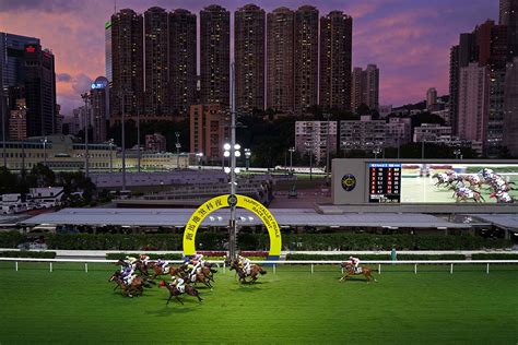 Even if you are not a big fan of horse racing, the electric atmosphere is. Hong Kong racing pulls together to complete extraordinary ...