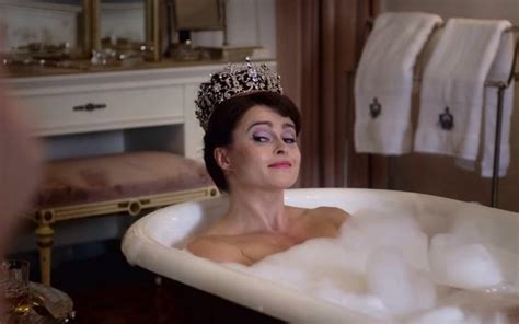 The Story Behind Princess Margarets Tiara In The Bath And The Photo