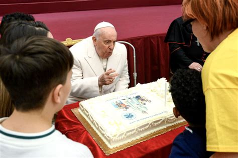 Papa Francisco celebró su cumpleaños 87 El Men