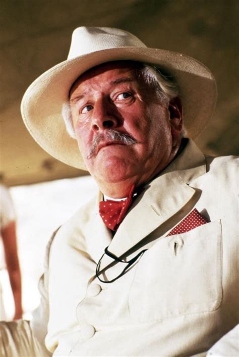 Studio canal presents a remastered edition of death on the nile, starring peter ustinov as hercule poirot. Peter Ustinov in Poirot ♡