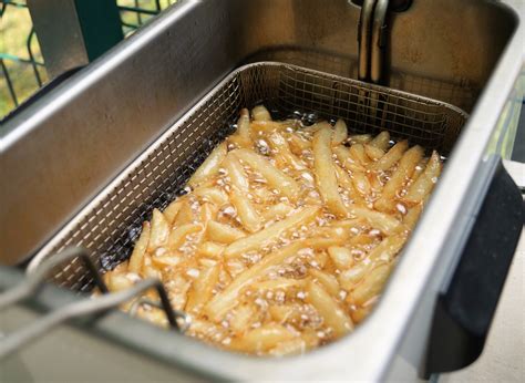 The One Secret You Need To Know For Making The Best French Fries