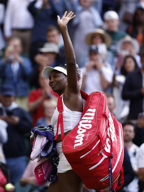 Venus Williams Falls Early In First Match At Her 24th Wimbledon Loses