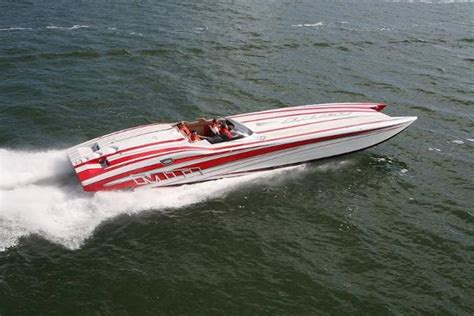 Fast Speed Boats From Mystic Mti Skater And Outerlimits
