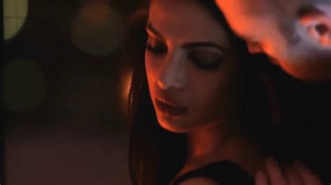 Priyanka Chopra All Hot Sex Scenes From Quantico Youtube