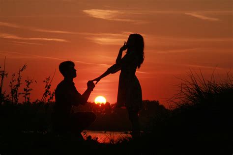 Pictures Of Love Couples At Sunset Couple Sunset Wallpapers